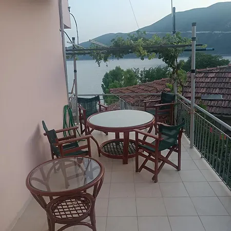 Penthouse Vasiliki Apartment Exterior photo