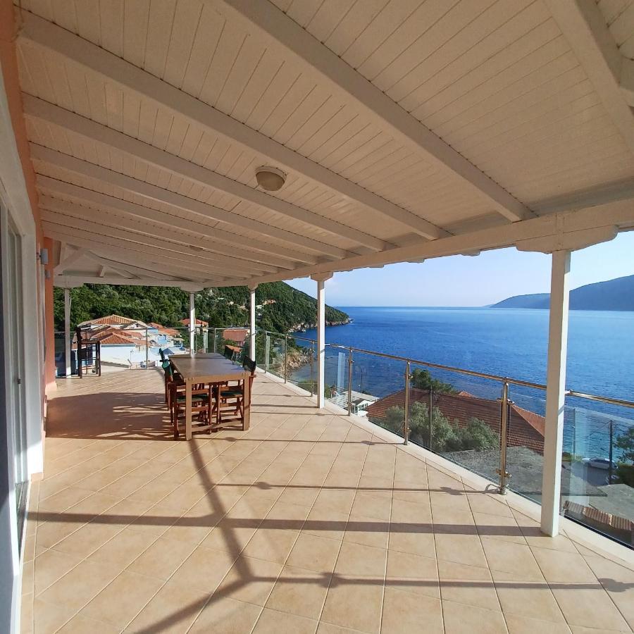 Apartment Penthouse Vasiliki (Lefkada)